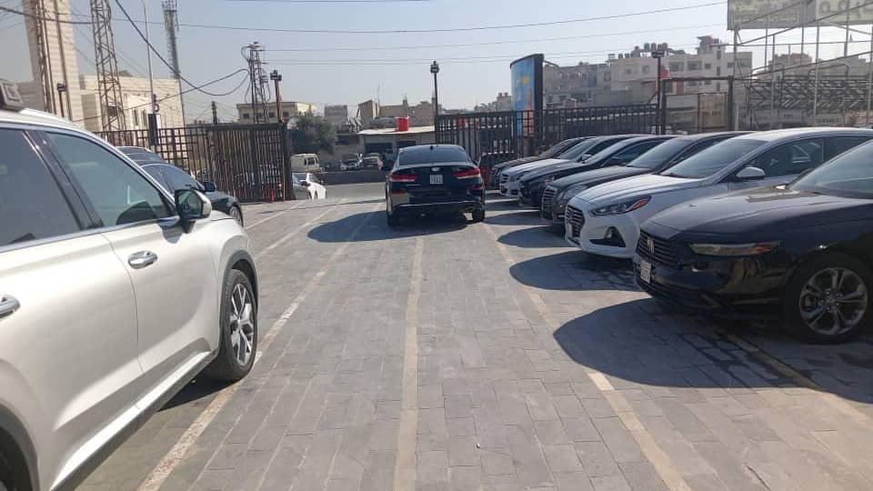 صورة منشأة معرض البسيم موتورز - قسم معارض السيارات في Maadamiyeh 1