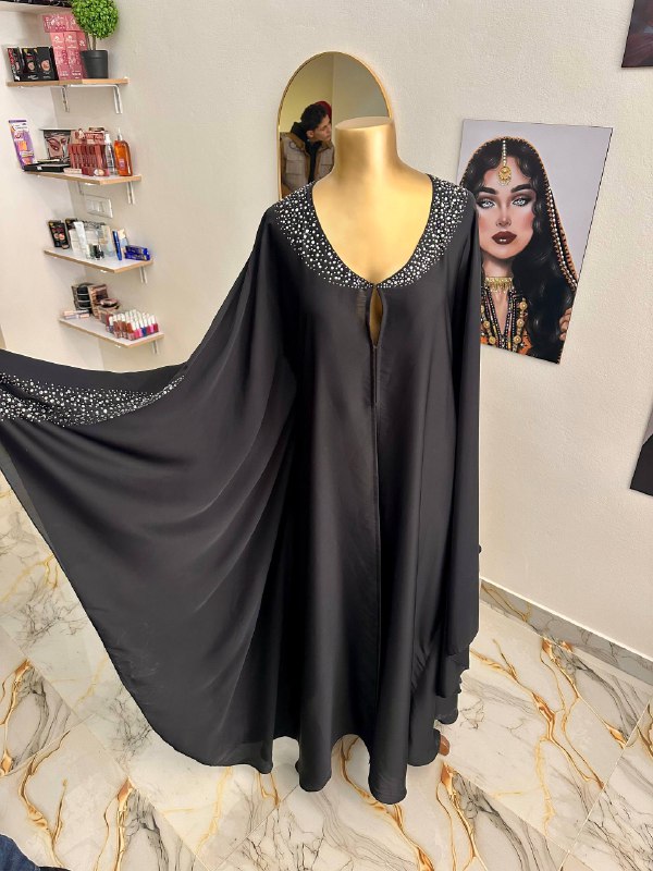 صورة منشأة DAR THARAA دار ثراء - قسم محل ألبسة نسائي في Jdeidet Artouz 10