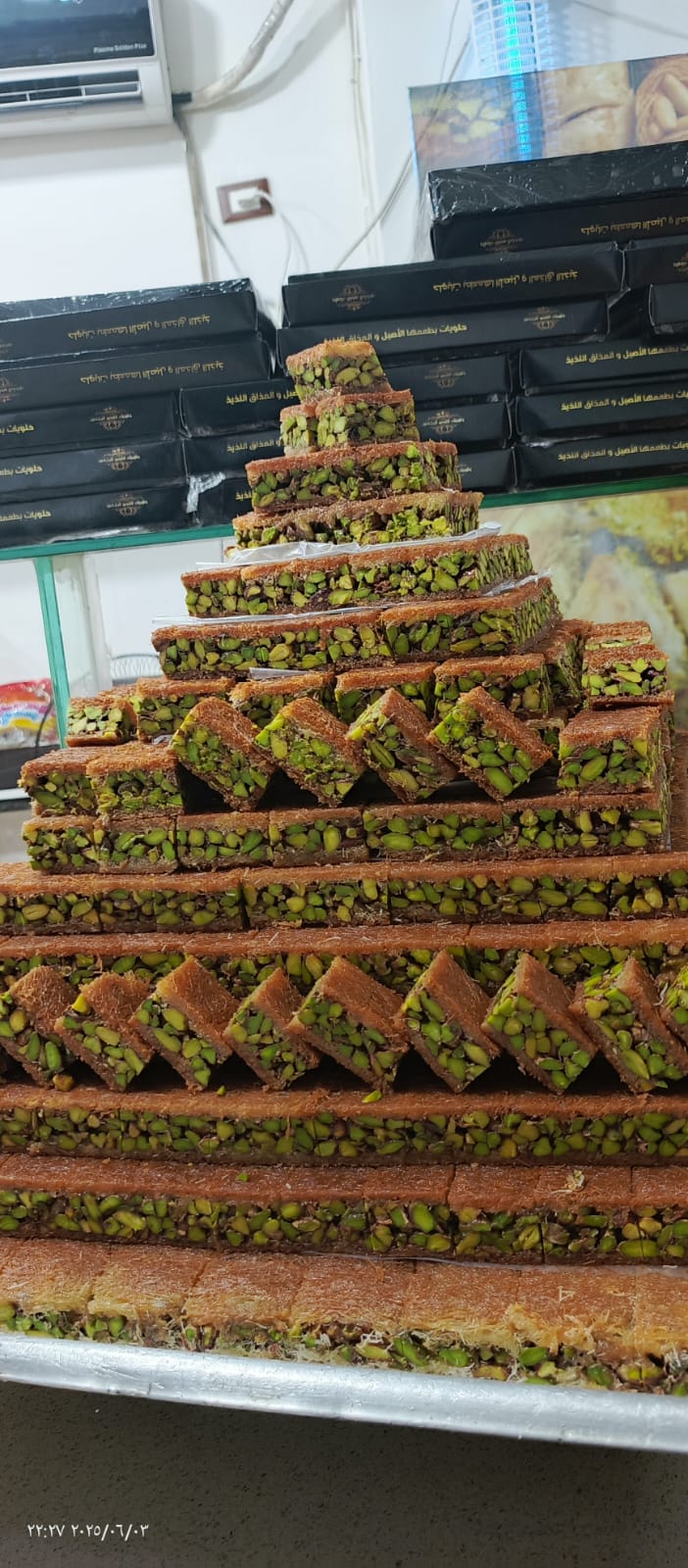 صورة منشأة مخبز وحلويات بدر الخير - قسم \ مخبز الكعك \ الحلويات في Al-Midan 5
