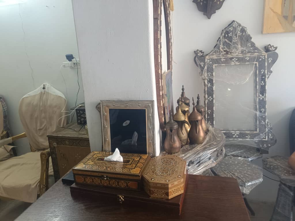 صورة منشأة البيت الدمشقي - قسم محل أدوات منزلية / بلاستيك في قطنا 4